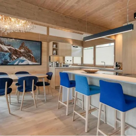 Апартаменты Alpine Chic L Ariondaz Ab32 *
